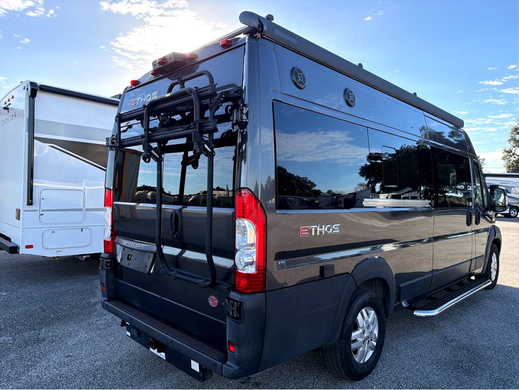 2022 ENTEGRA COACH ETHOS 20T - Image 6
