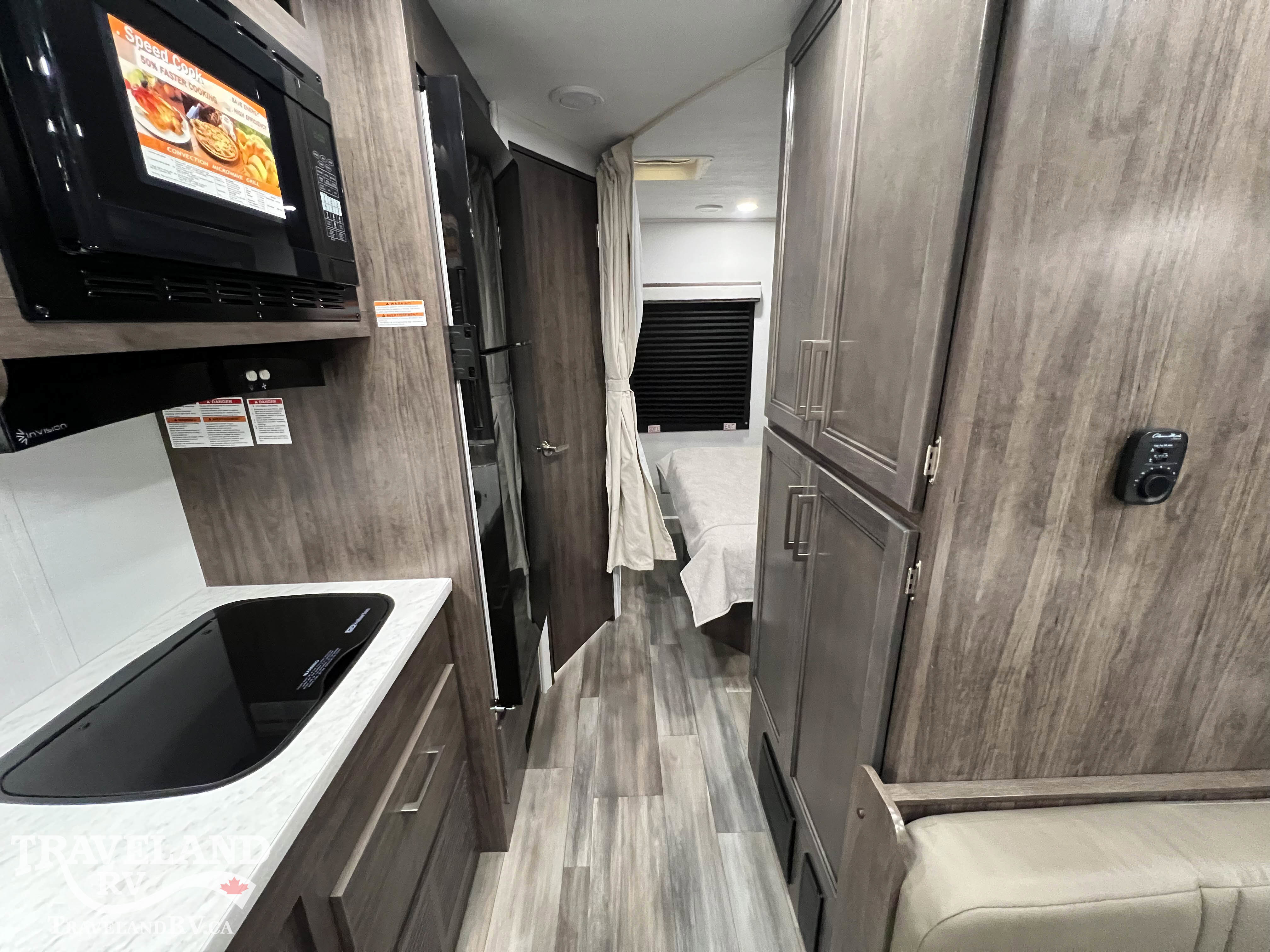 2026 Entegra Coach Odyssey SE 22C - Image 33