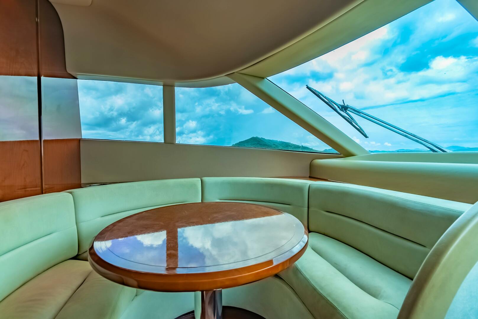 2006 Princess Yachts - Image 14