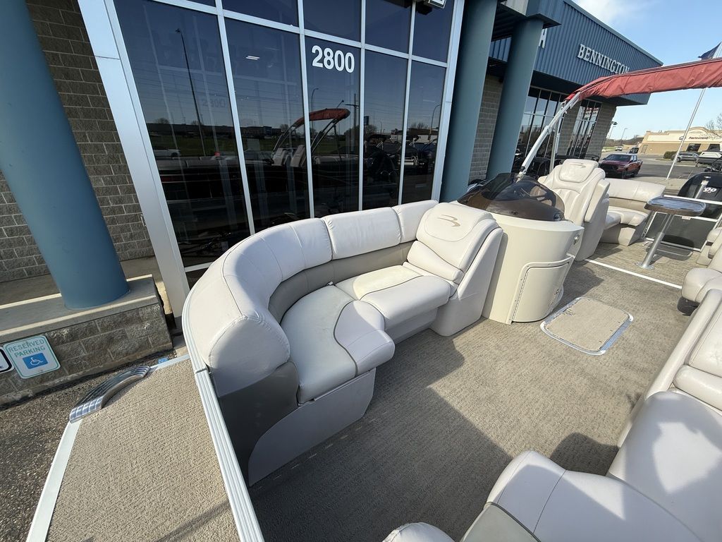 2015 Bennington 2250 GSR - Image 10