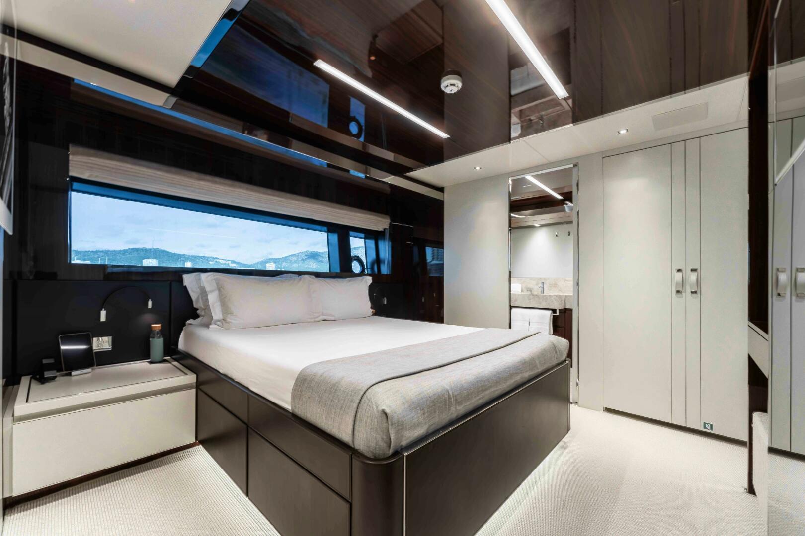 2019 Riva Riva Dolcevita 110 - Image 42