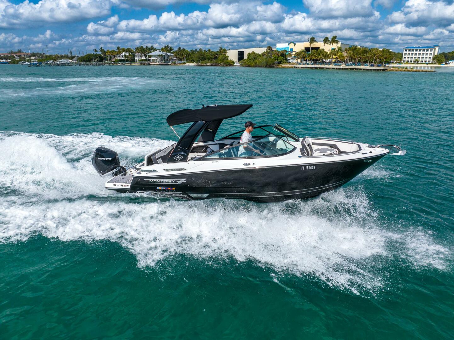 2023 Monterey 255SS Super Sport - Image 2