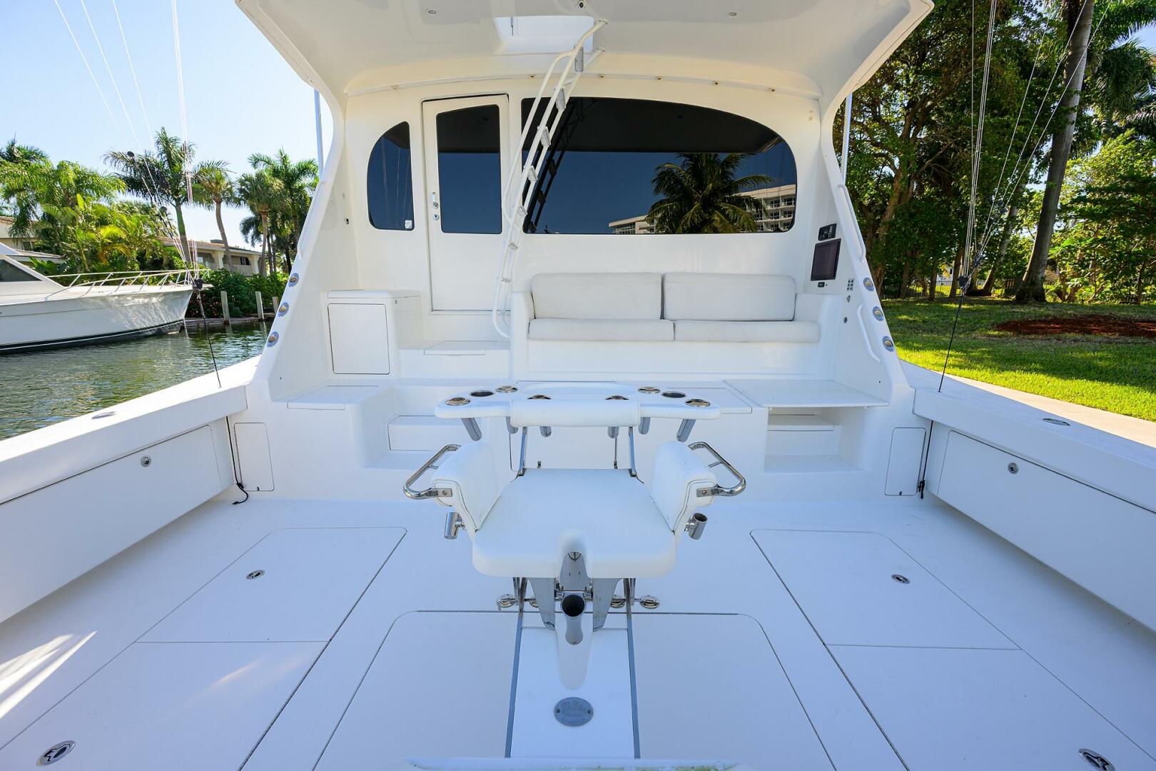 2014 Viking 76 Enclosed Bridge - Image 61