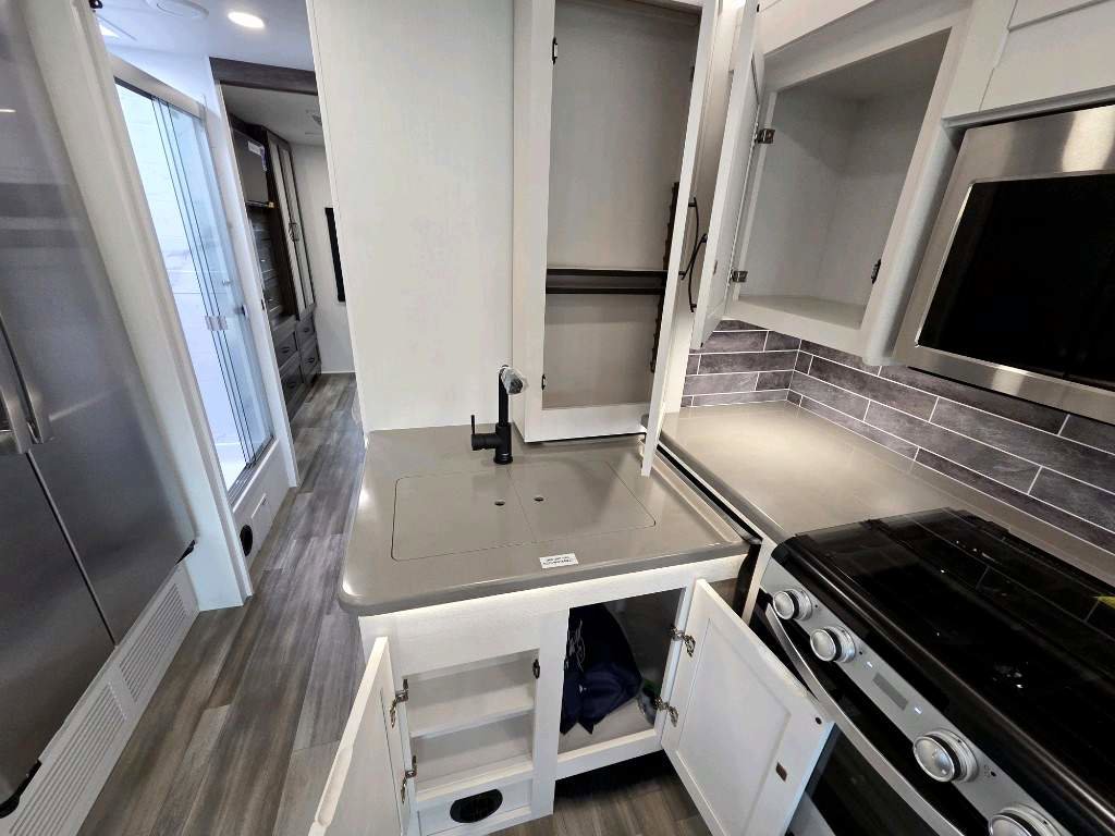 2026 JAYCO PRECEPT 31UL - Image 32