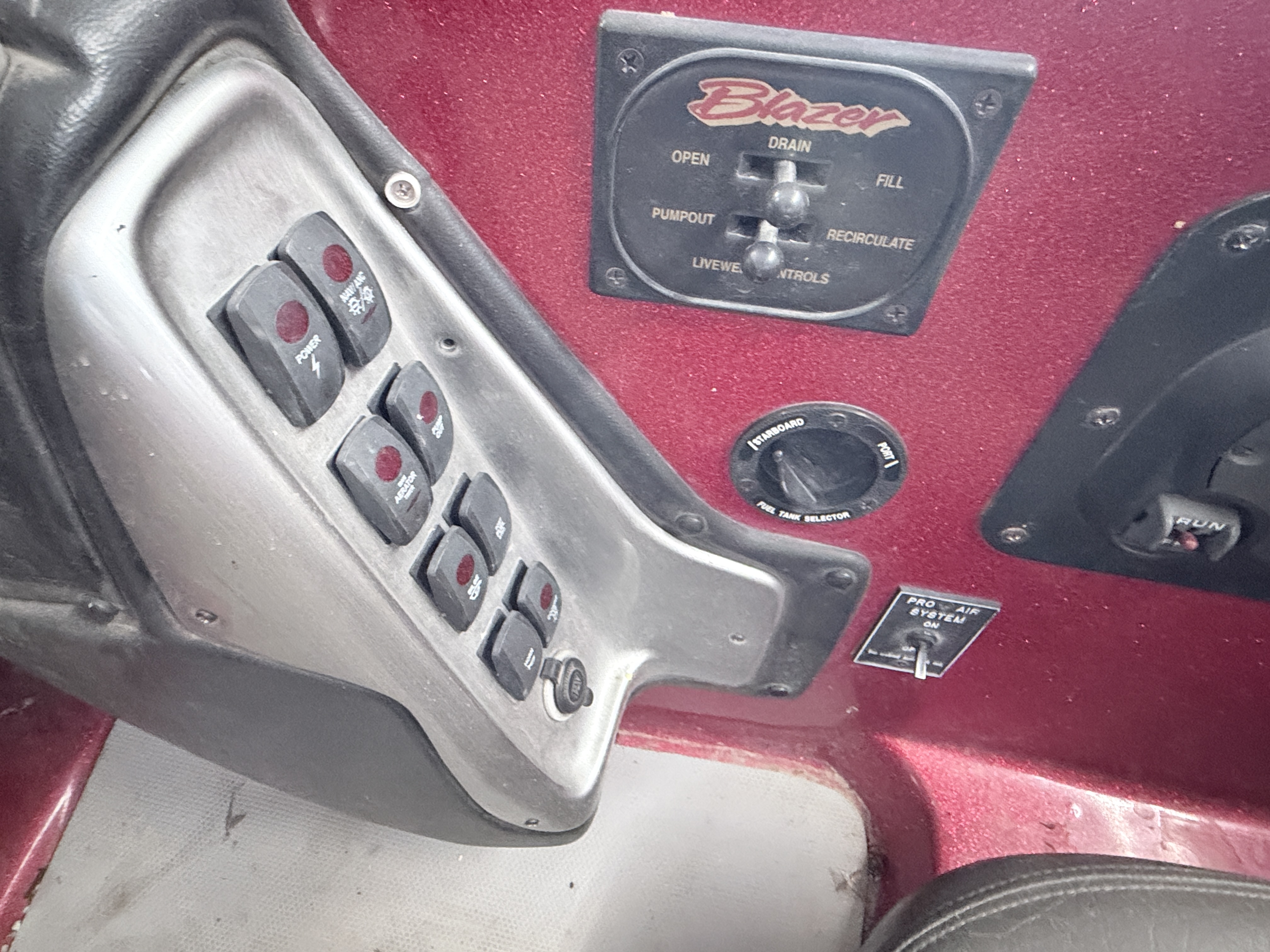 2007 BLAZER 2006 210 PRO V - Image 17