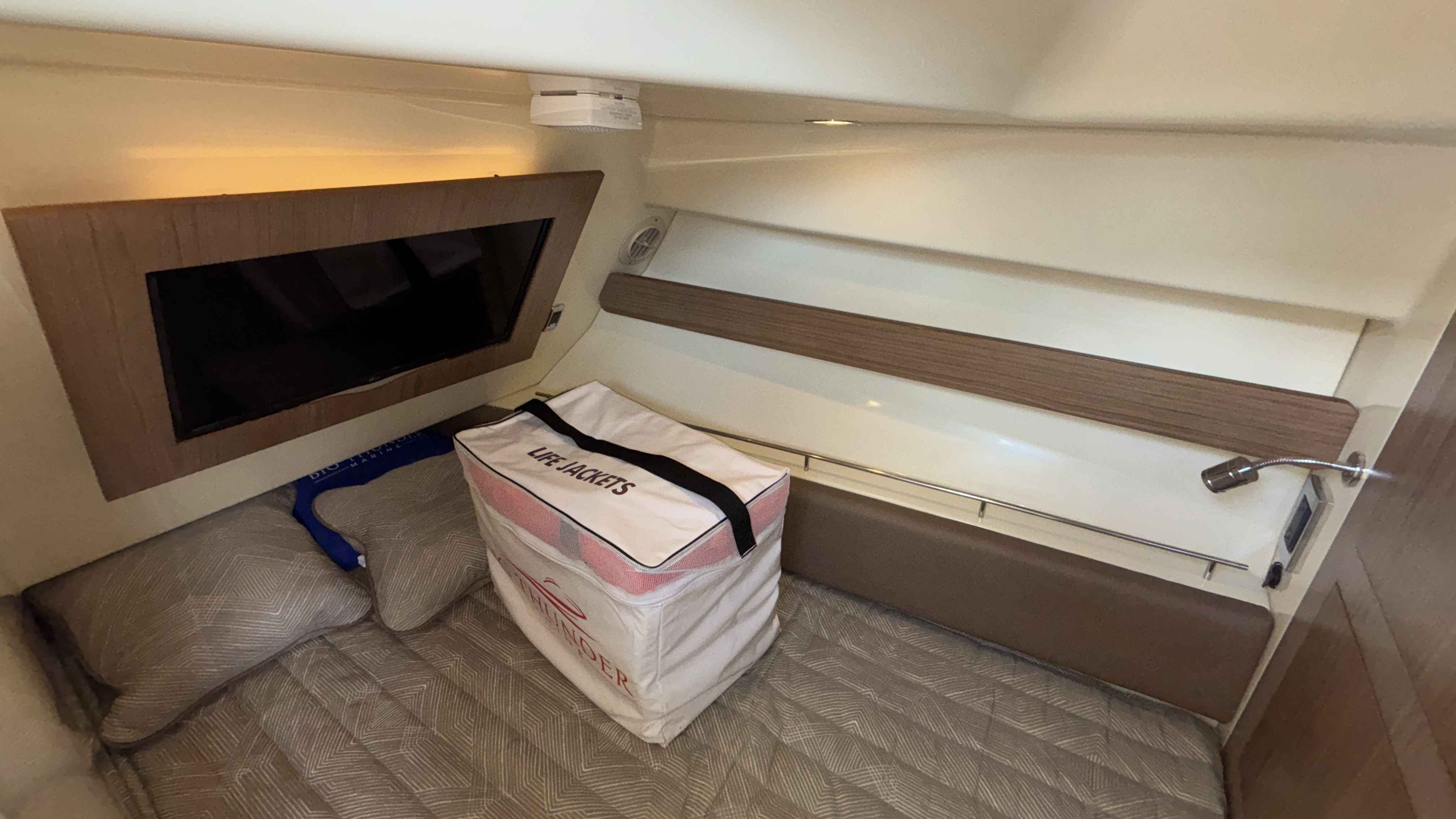 2021 Chris Craft 35 Calypso - Image 44