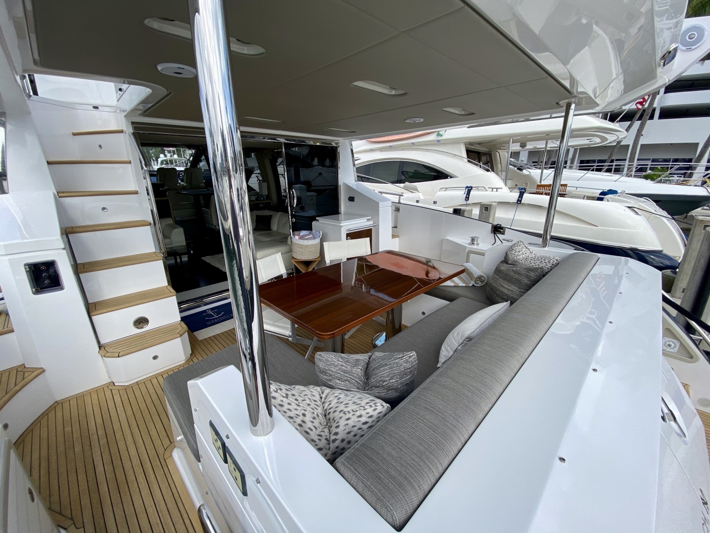 2018 Azimut Flybridge - Image 92