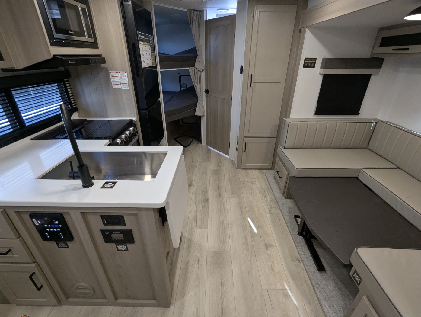 2026 Forest River Rockwood Mini Lite 2509S - Image 11