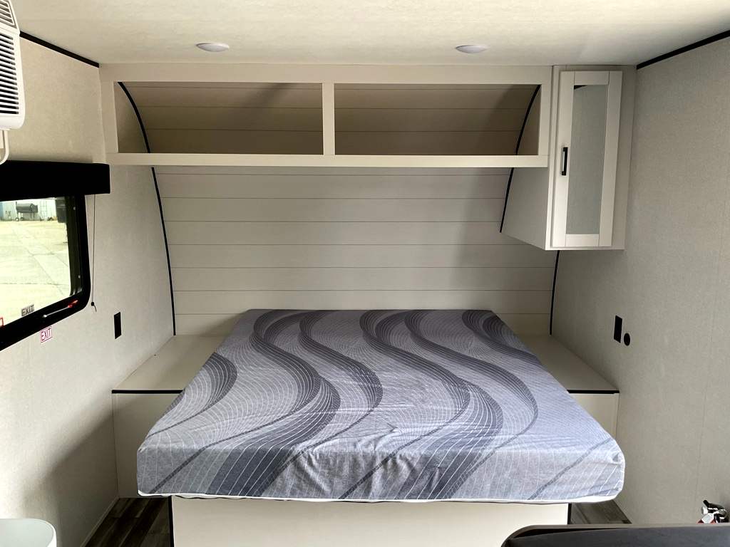 2026 JAYCO Jay Flight SLX 170 FQ - Image 9