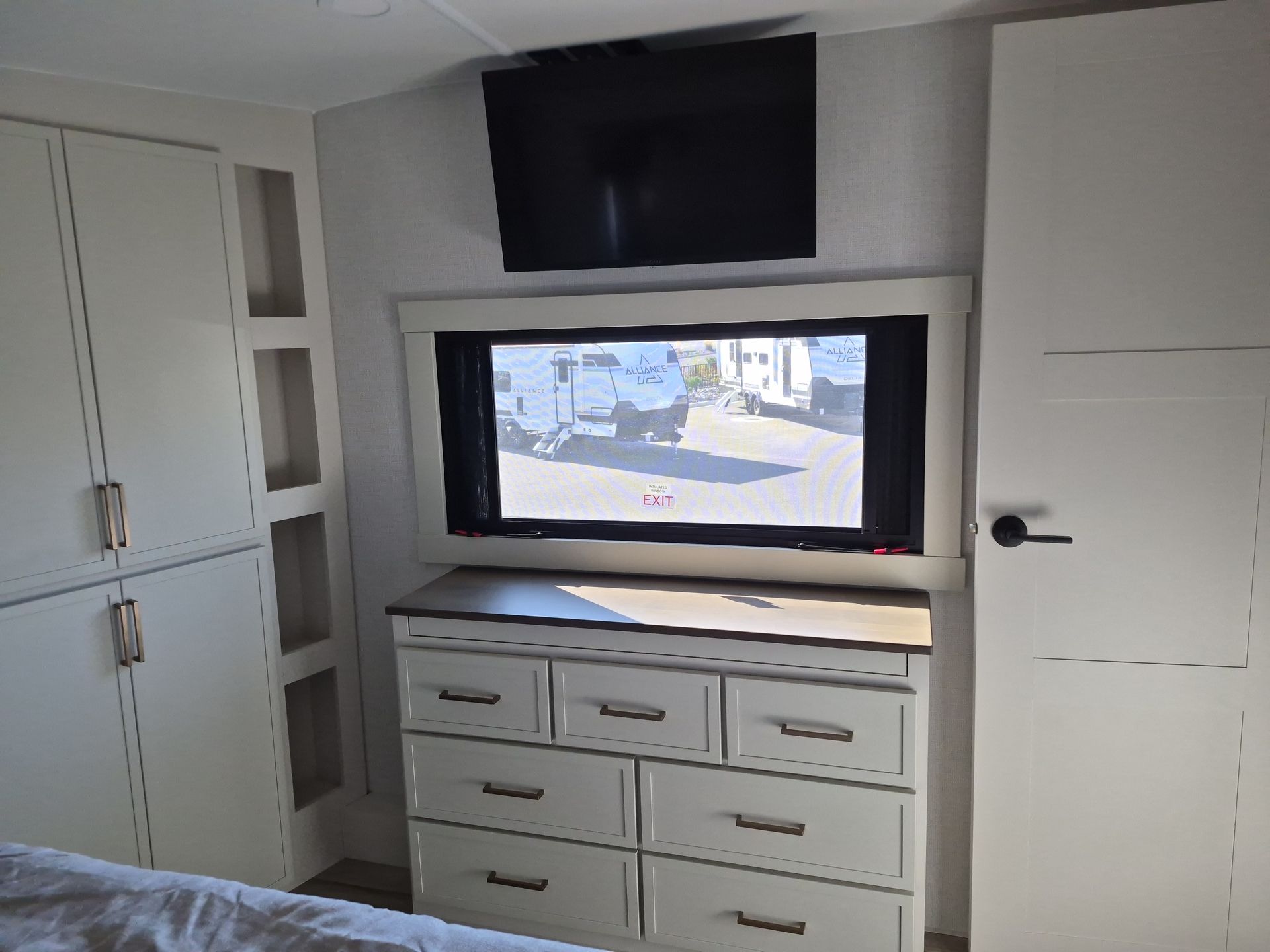 2027 Brinkley RV MODEL Z 3510 - Image 30