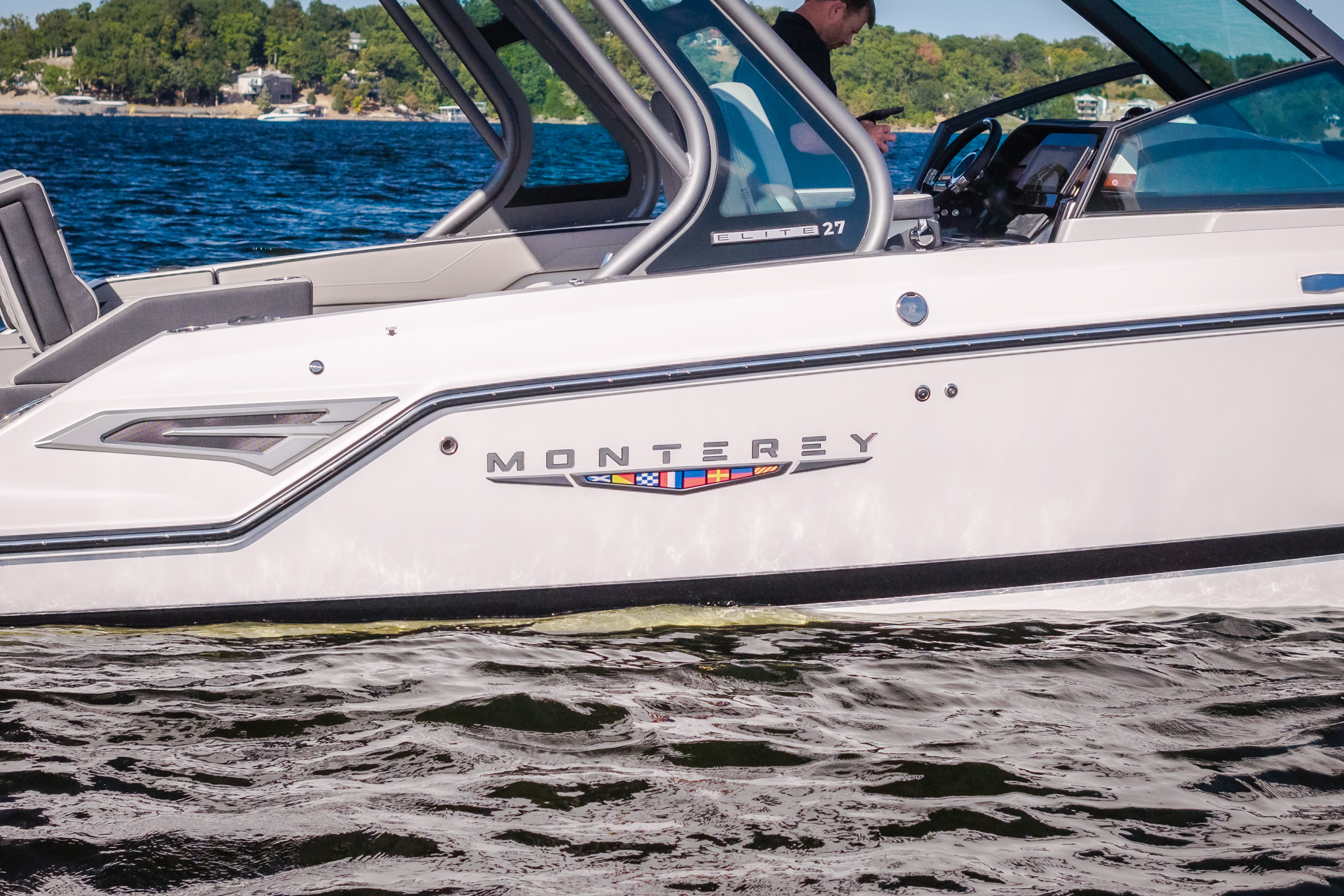 2027 Monterey Elite 27 OB - Image 4