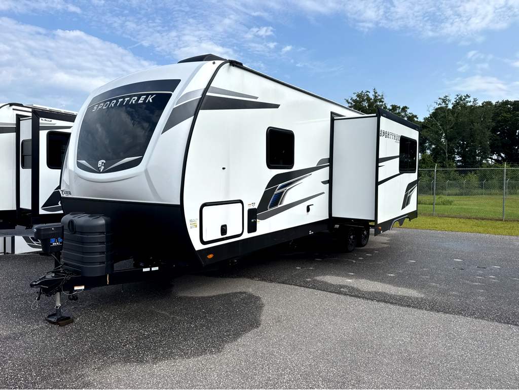2026 VENTURE RV SPORTTREK 271VBH - Image 3