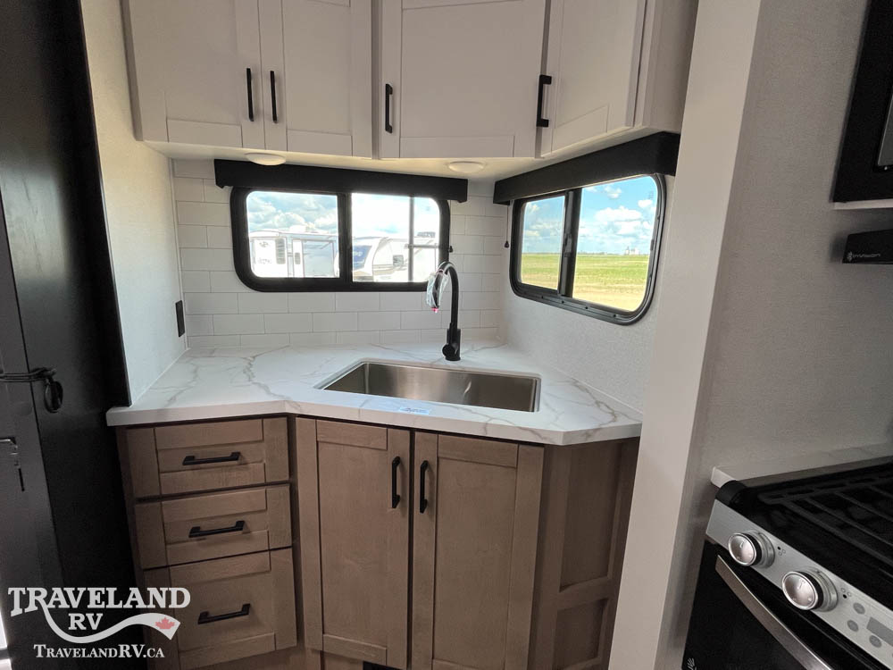 2026 Highland Ridge Range Lite 211RKM - Image 23