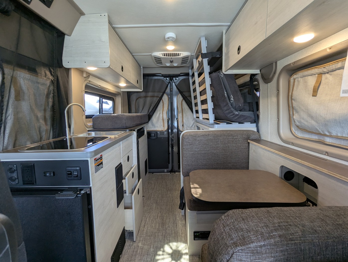 2026 Winnebago Solis Pocket 36A - Image 13
