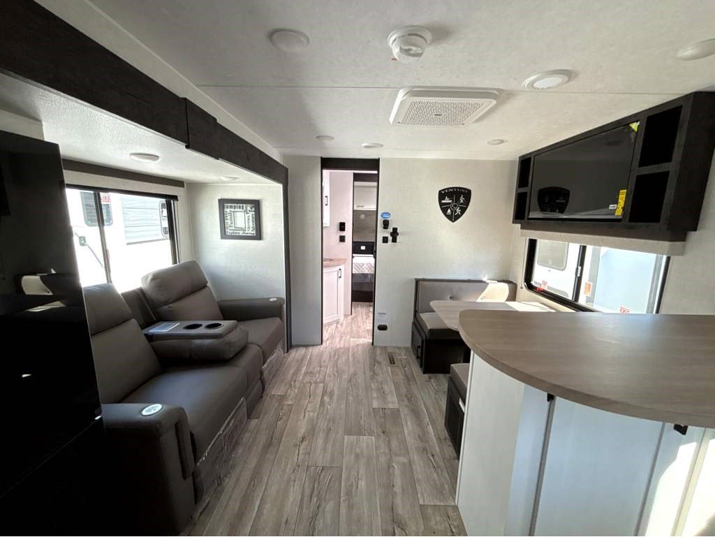 2026 VENTURE RV SIENNA 231VRK - Image 8