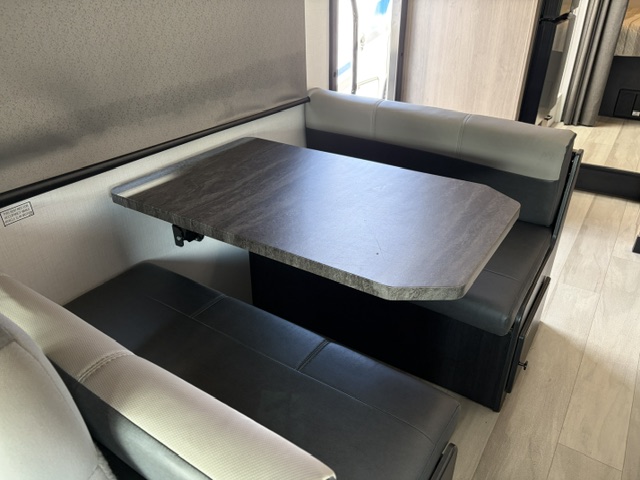2026 Forest River Sunseeker LE 2750SLE - Image 10