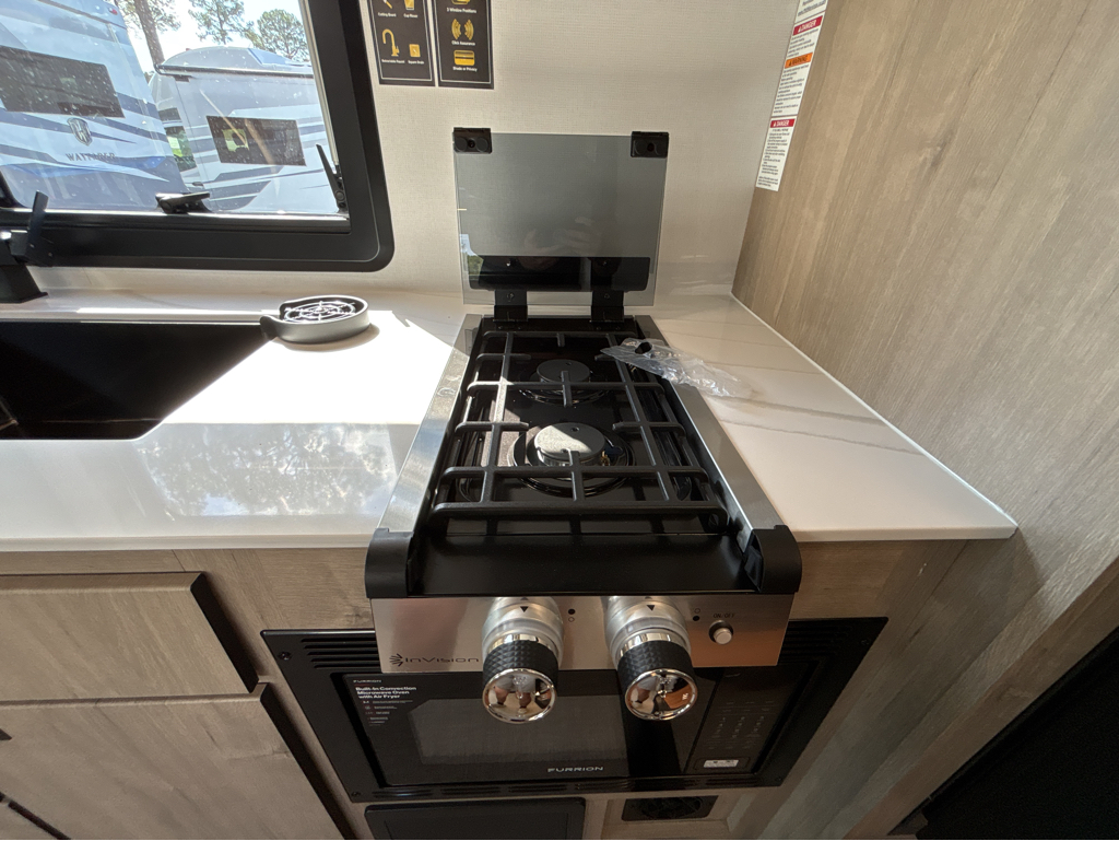 2026 Grand Design Lineage Series M 25TK - Image 14