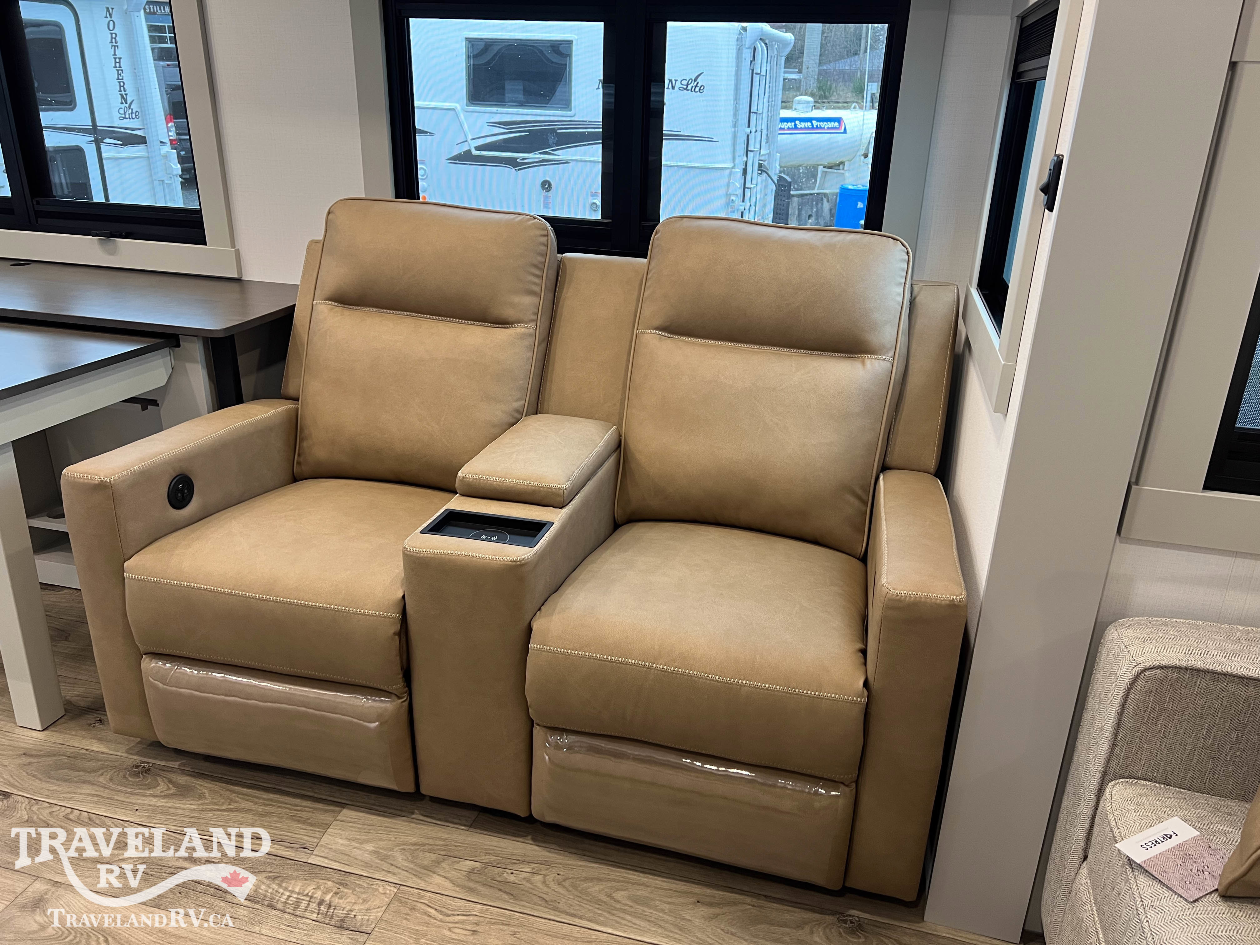 2026 Brinkley RV Model Z 3515 - Image 21