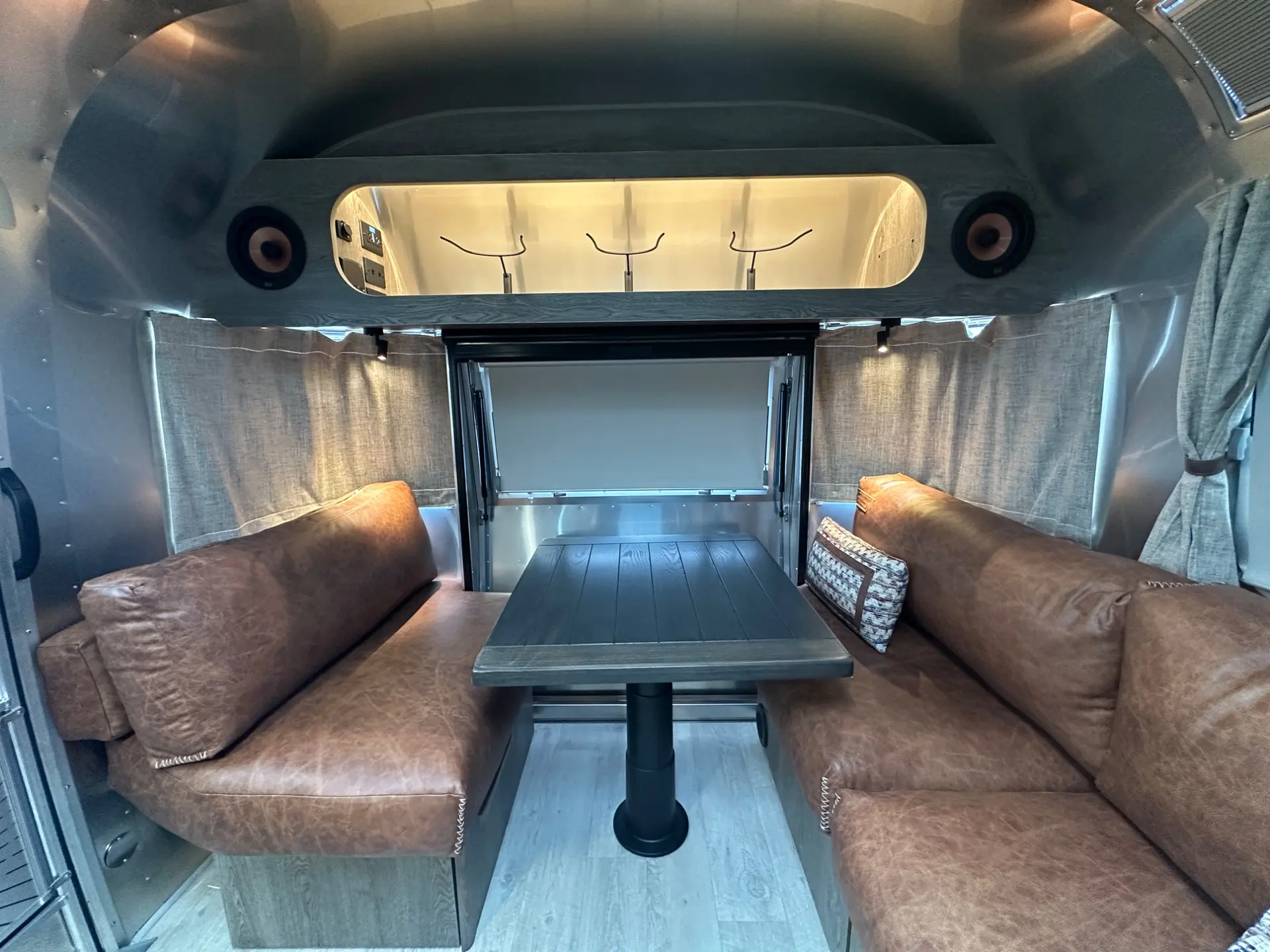 2027 Airstream Stetson +6666 SE 27FBQ - Image 10