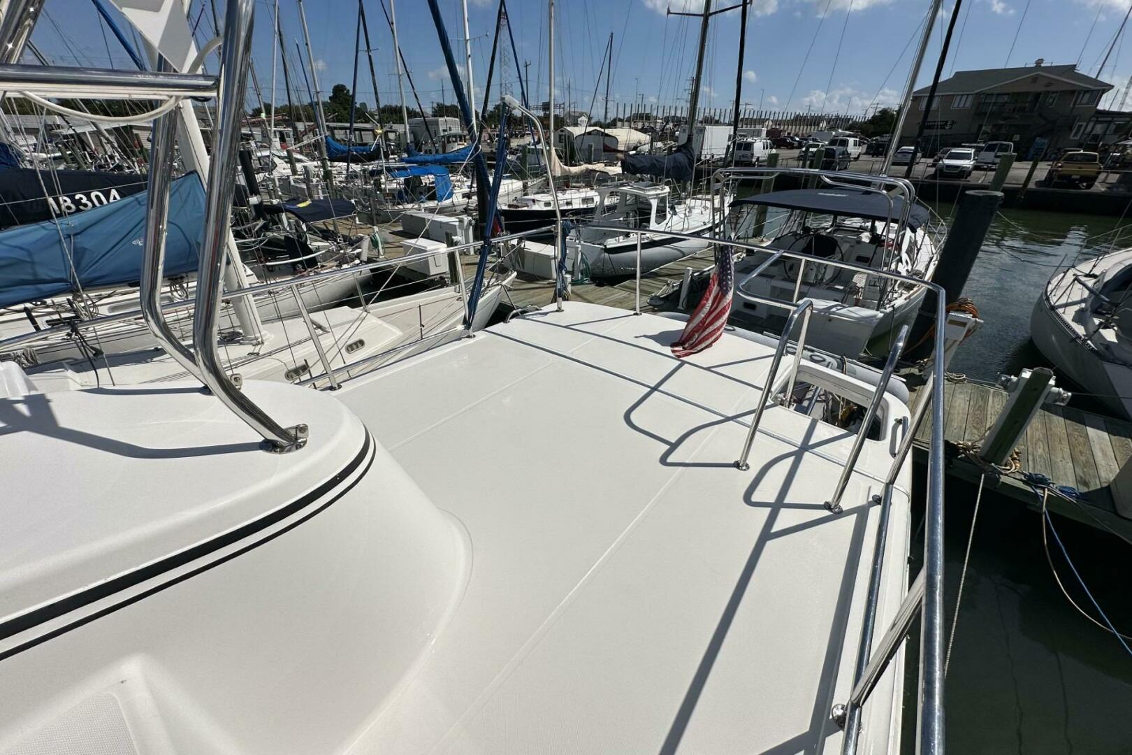 2005 American Tug 34 Pilothouse - Image 12