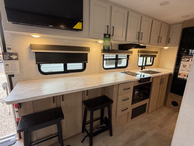 2026 Ember RV E-Series 21RKE - Image 6