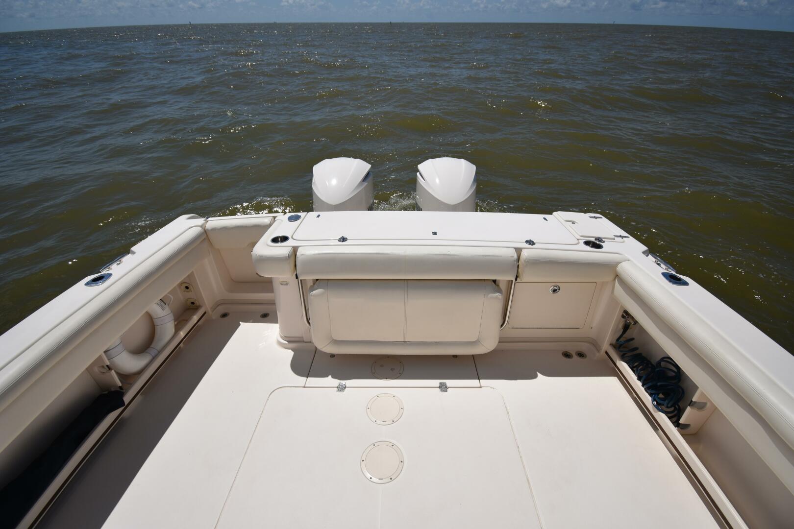 2016 Grady-White 330 Express - Image 26