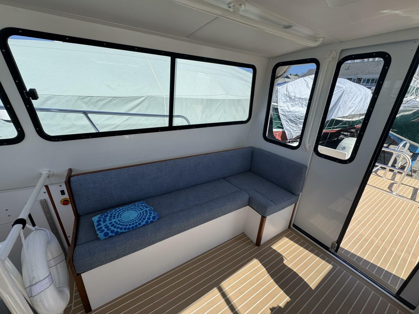 2020 Cape Power Cats 3500 PH - Image 20