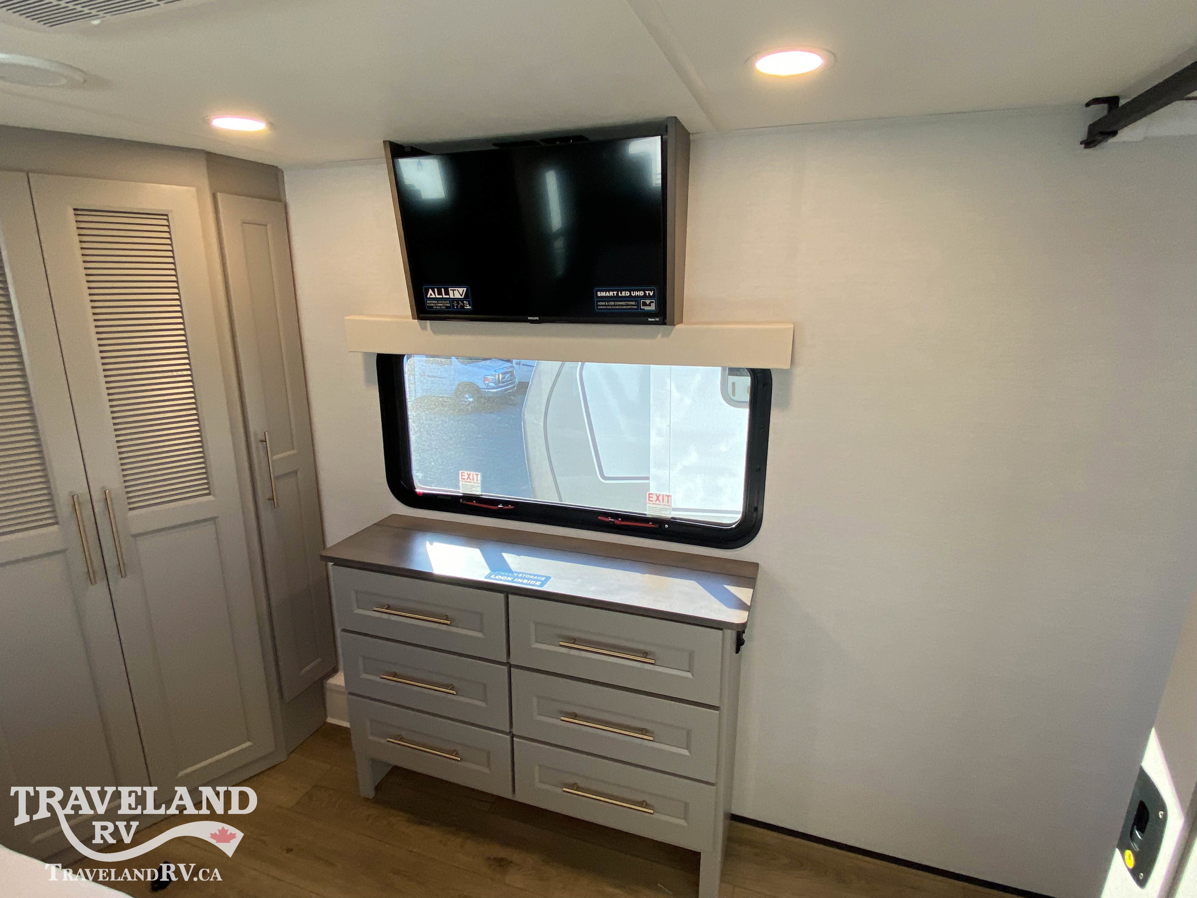 2026 Alliance RV PARADIGM 310RL - Image 17