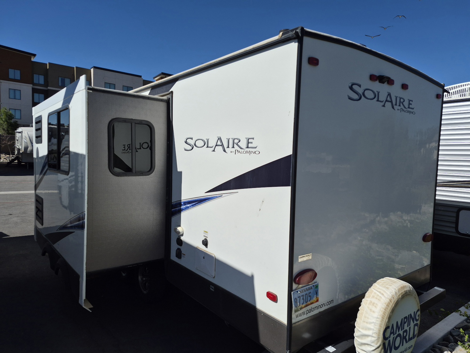 2020 Palomino Solaire Ultra-Lite 249 RBS - Image 3