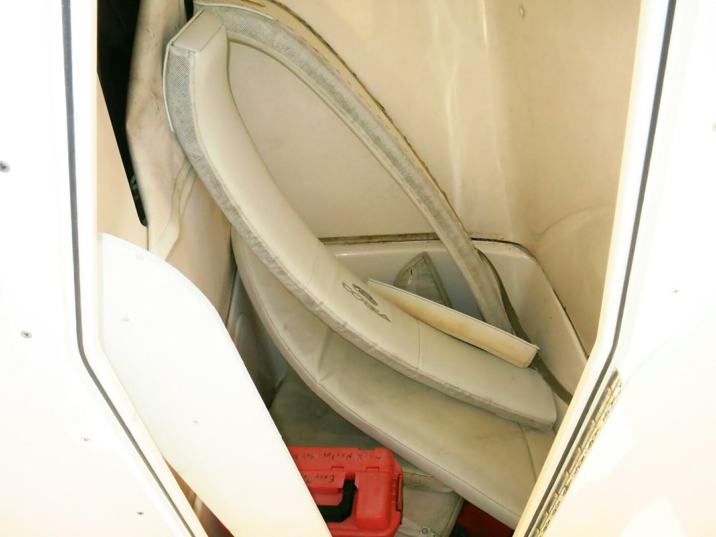 2020 COBIA 237 Center Console Base - Image 17