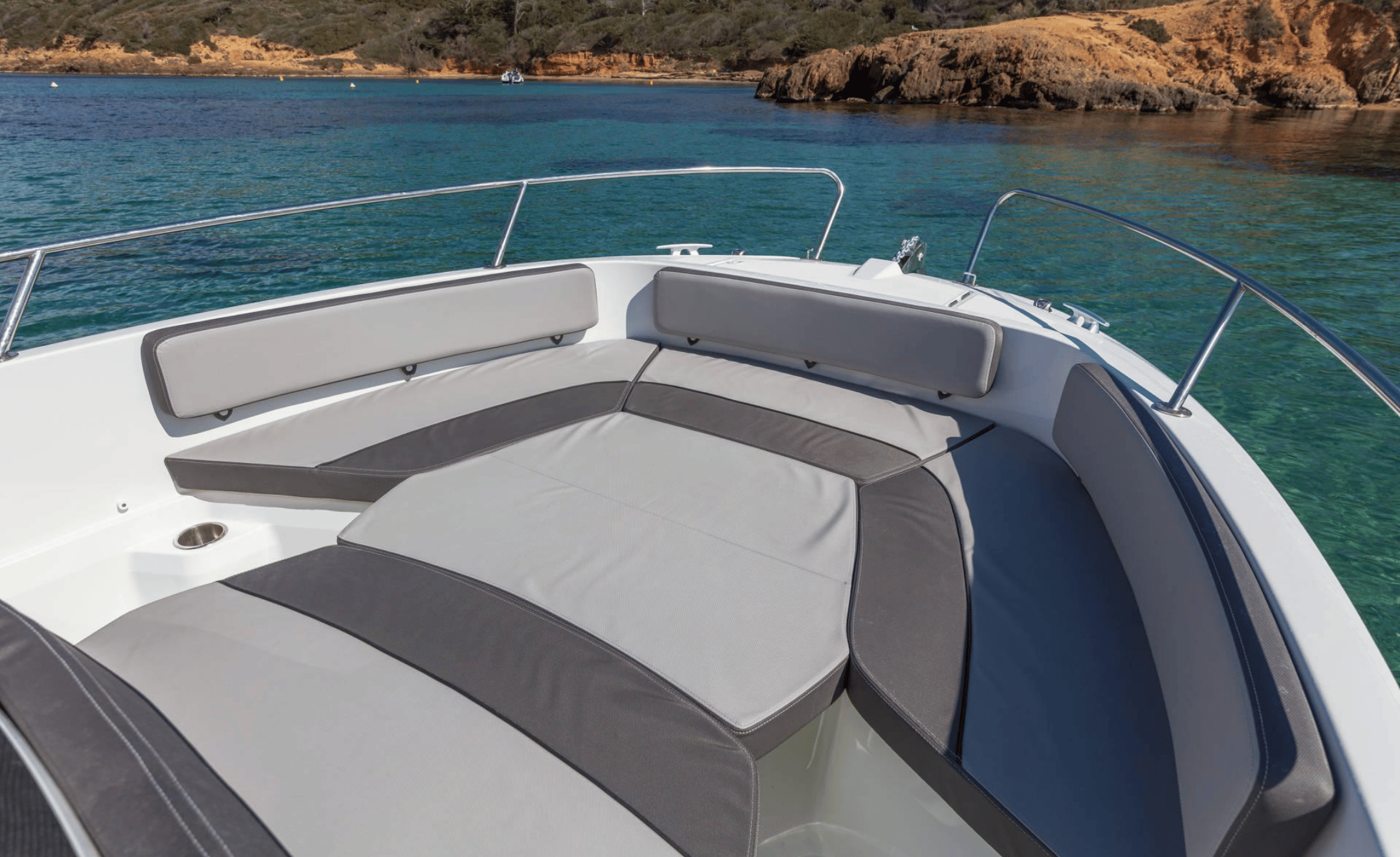 2027 Jeanneau Leader 6.5CC - Image 3