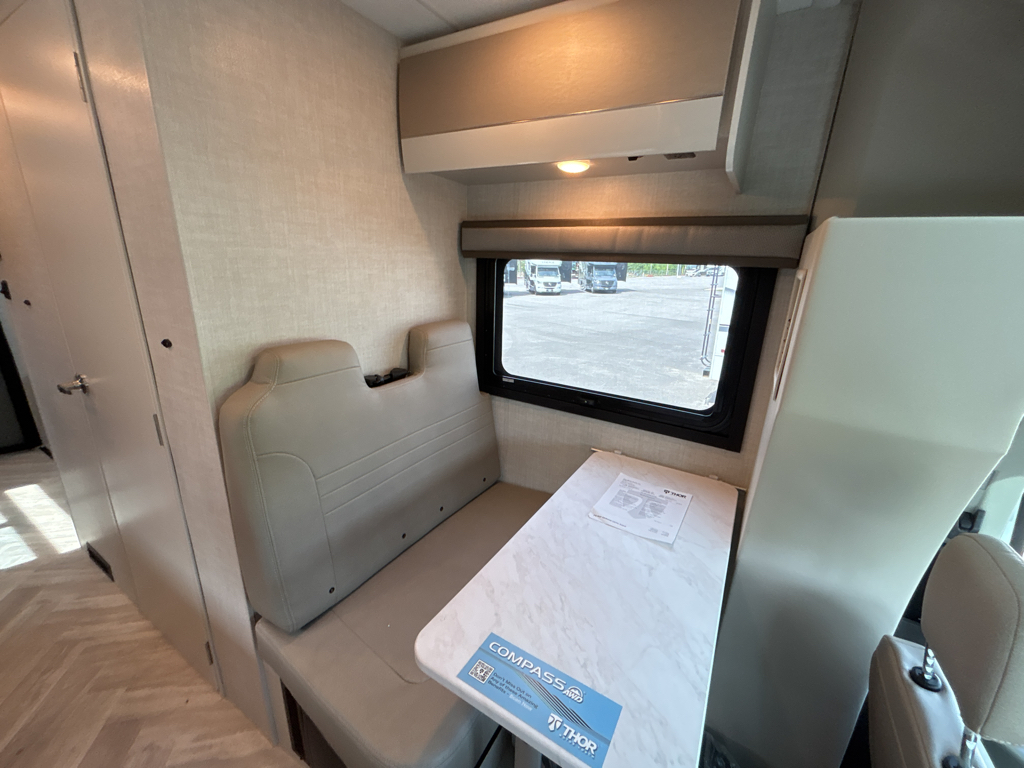 2026 THOR MOTOR COACH COMPASS 22MT - Image 8