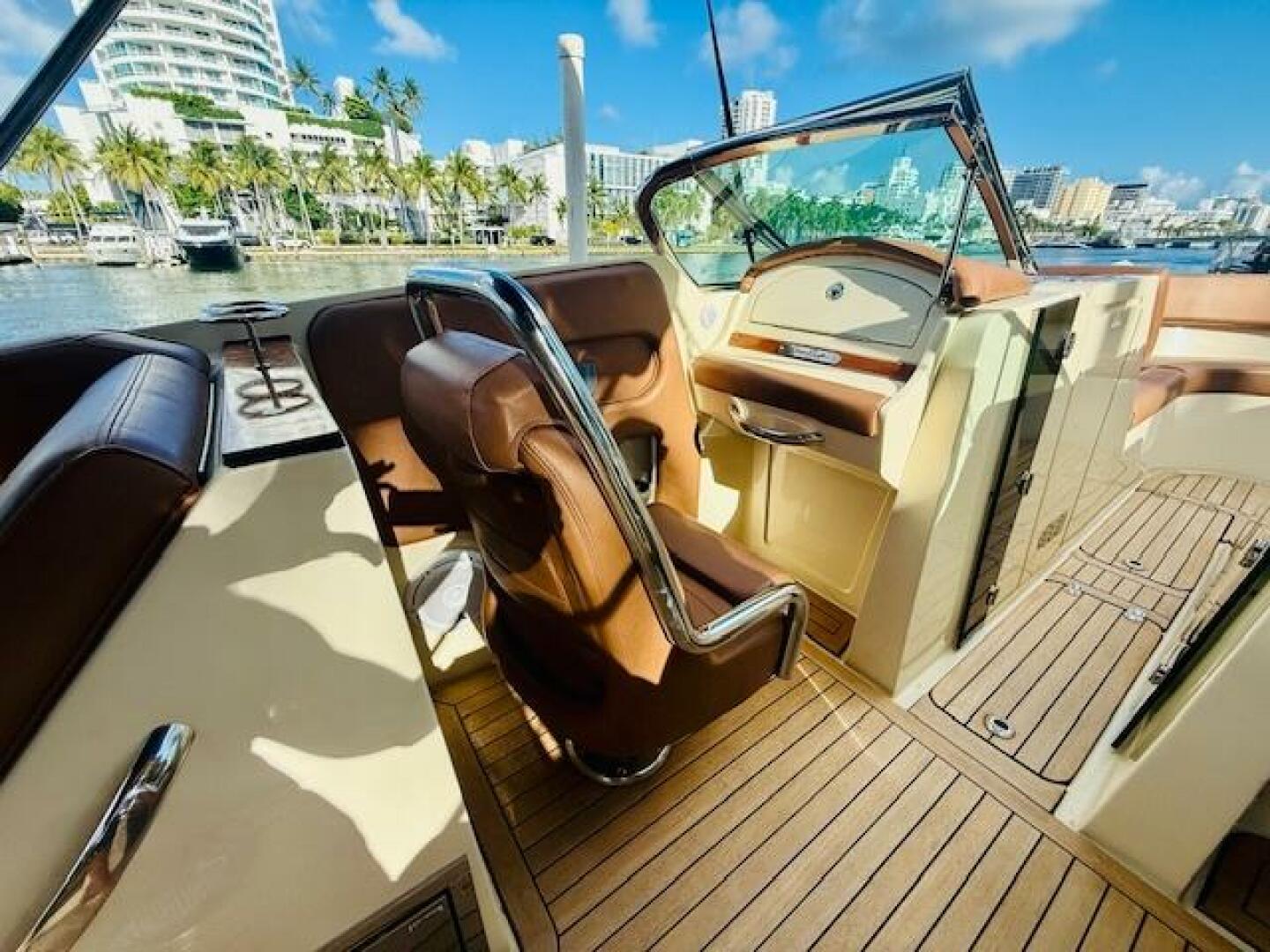 2015 Chris-Craft Launch 32 - Image 33
