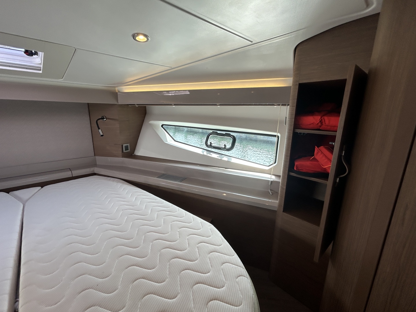 2018 Beneteau GRAN TURISMO 50 - Image 27