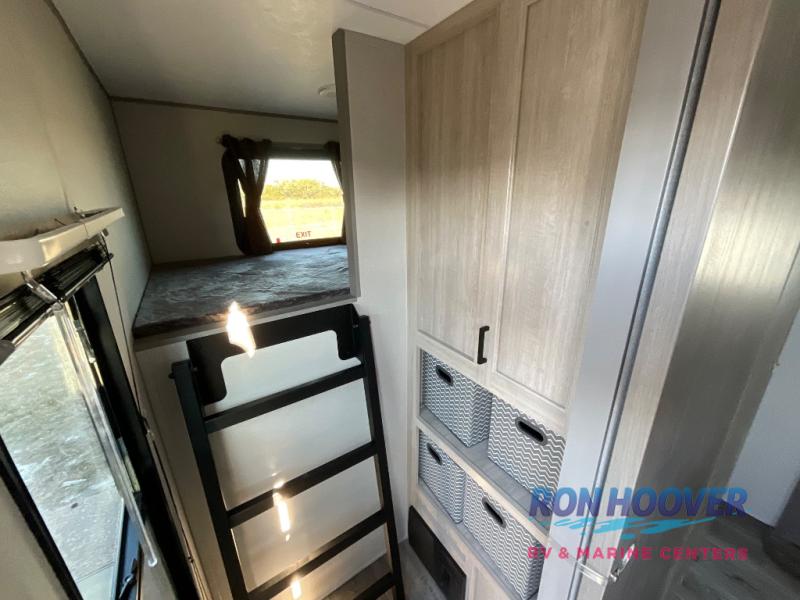 2026 COACHMEN 333DORM - Image 22