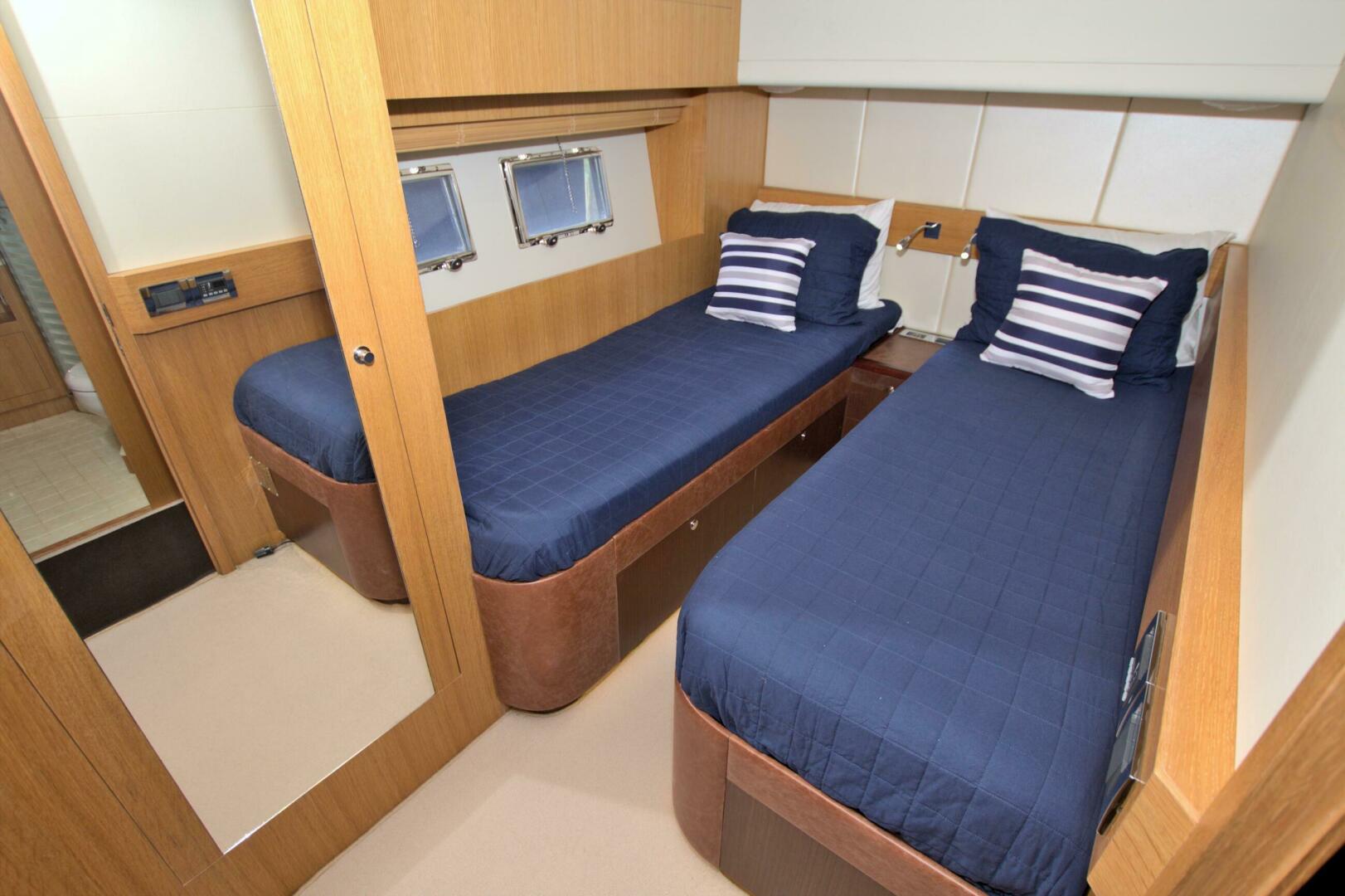 2015 Dyna Yachts 60 Pilothouse Motoryacht - Image 53