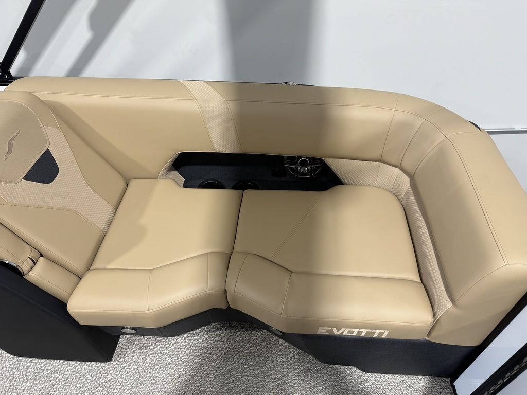 2026 Evotti 521QL - Image 20