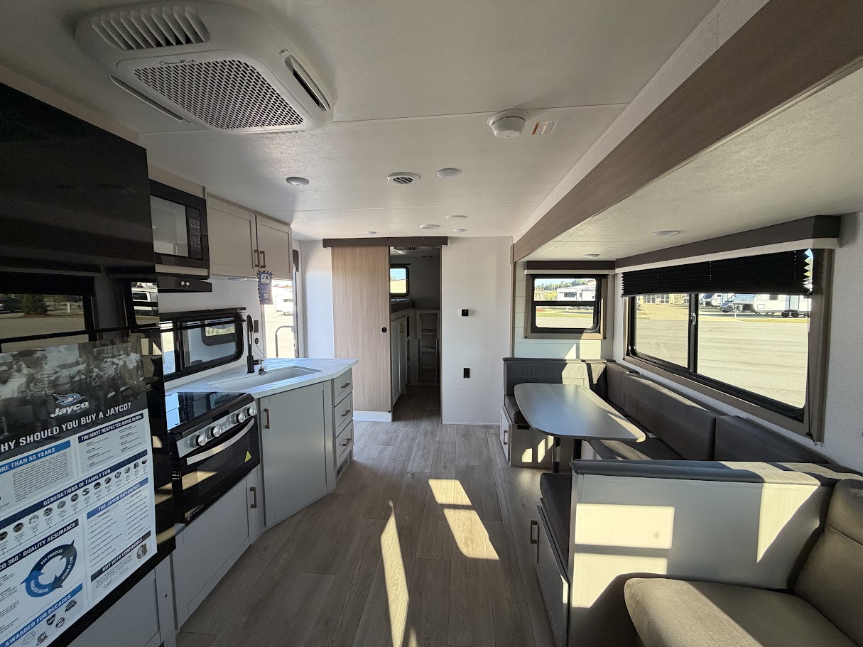 2027 JAYCO JAY FLIGHT 295TBS - Image 58
