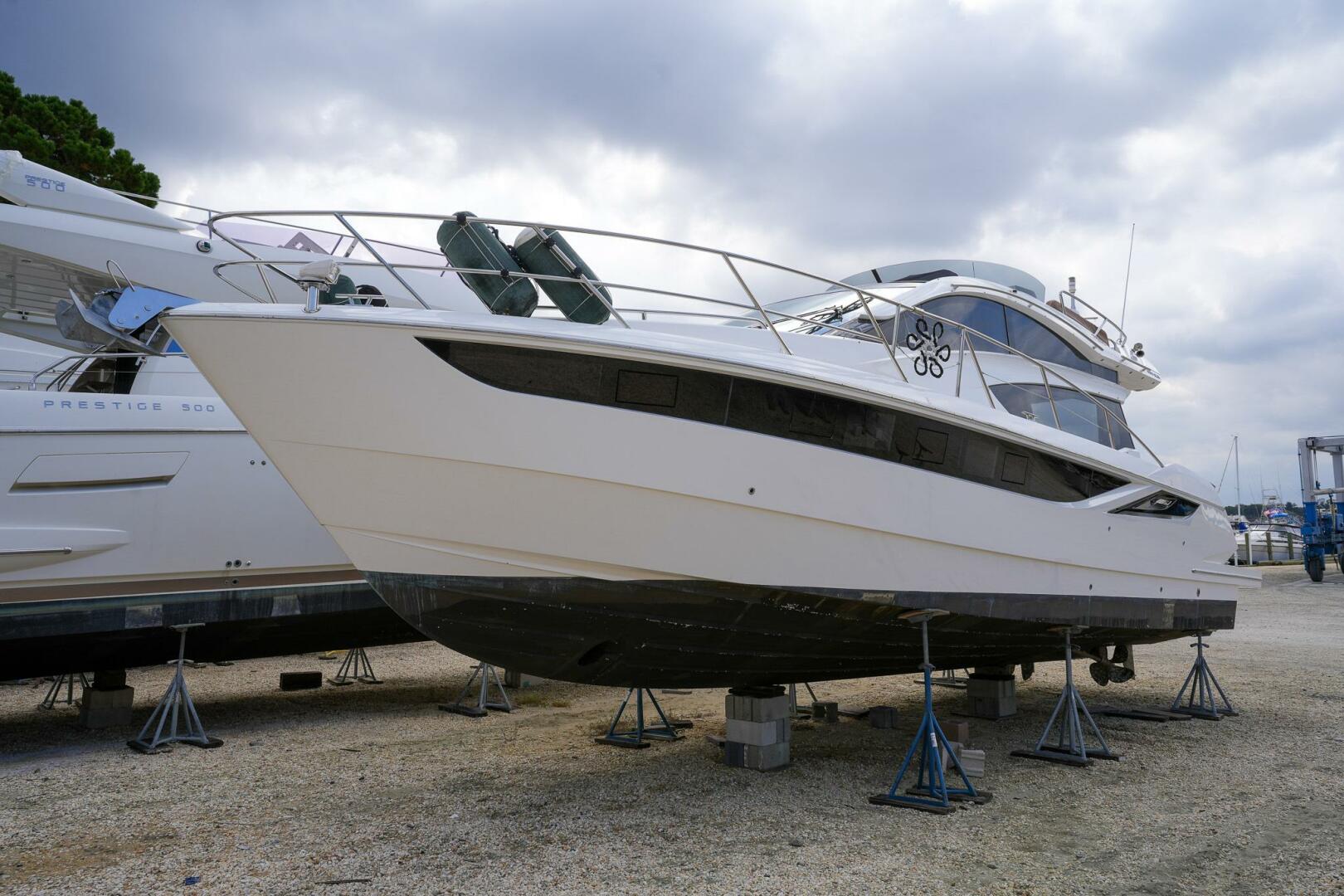 2017 Galeon 43 SKY Base - Image 3