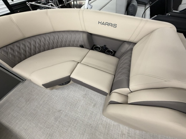 2026 HARRIS CRUISER 230 CWDH - Image 9