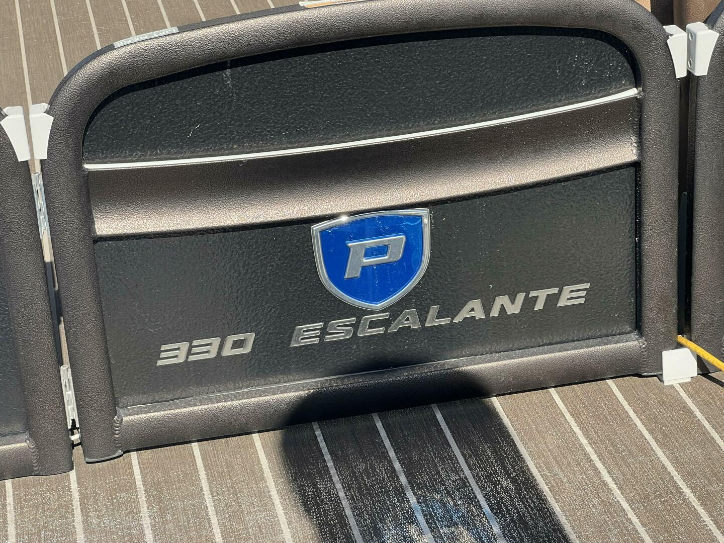 2024 Premier 330 Escalante - Image 6