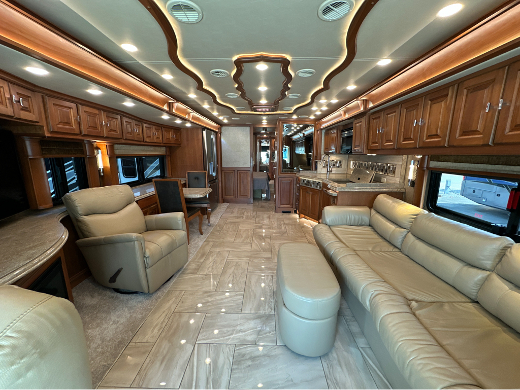 2018 TIFFIN ALLEGRO BUS 40 SP - Image 8