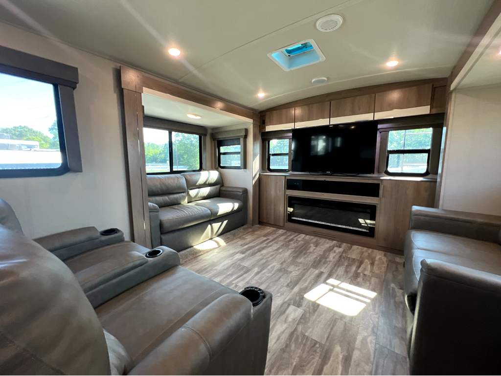 2021 GRAND DESIGN IMAGINE 3100RD - Image 7