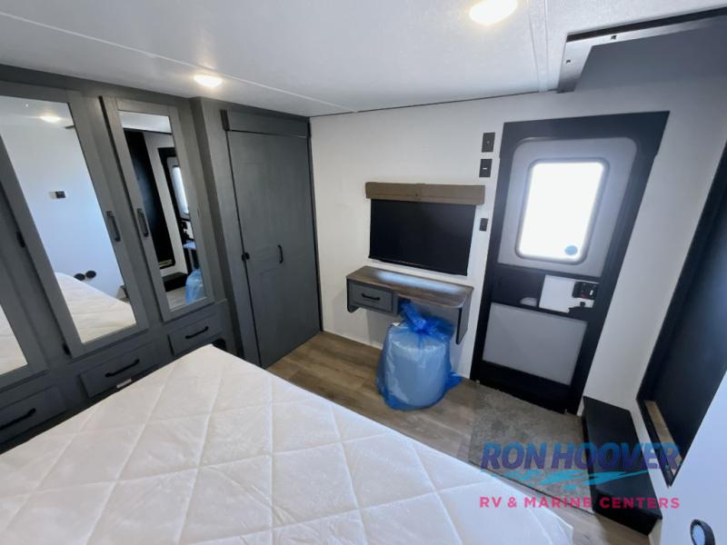 2026 PALOMINO PUMA 401LFT - Image 44