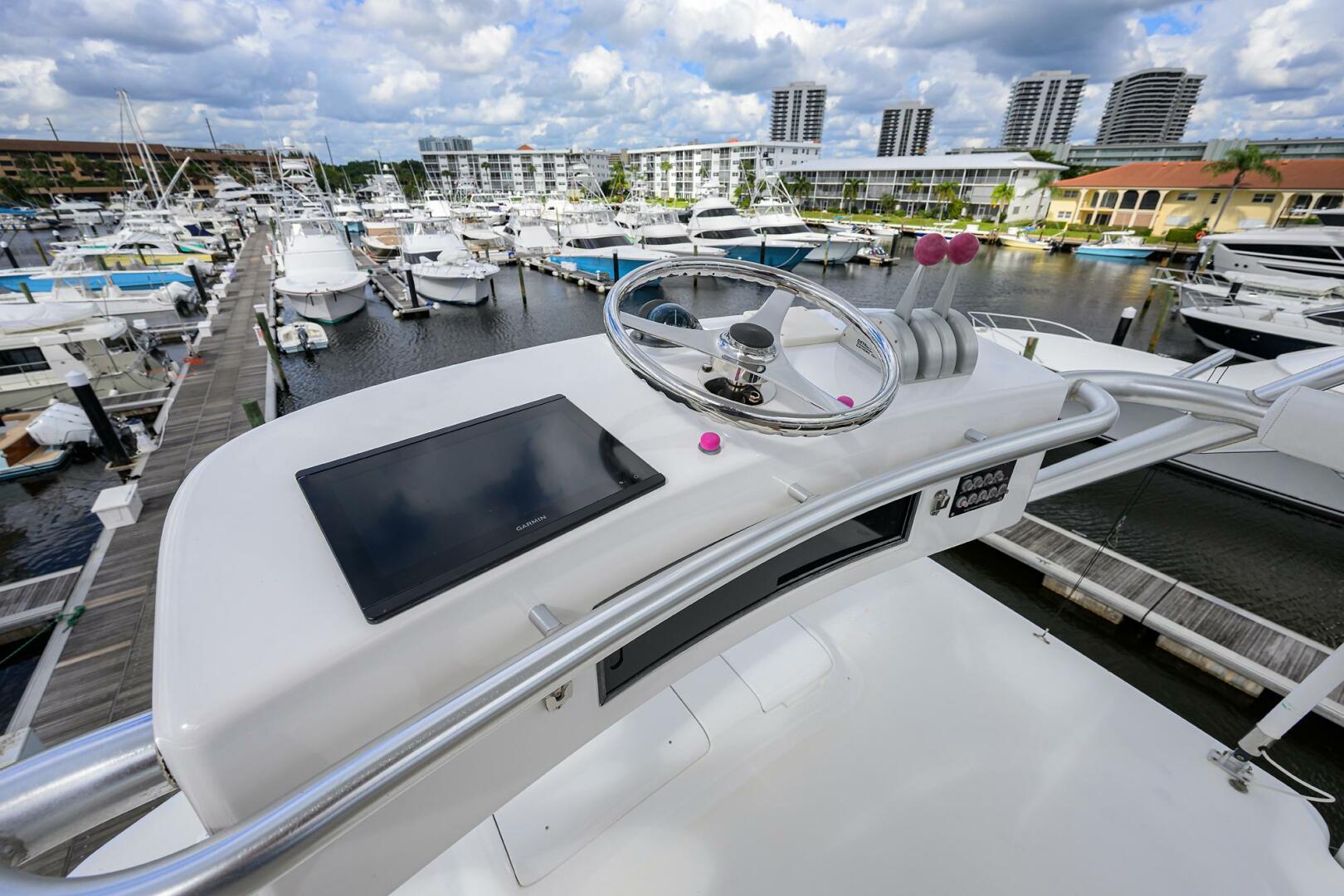 2004 Viking 56 Convertible - Image 26