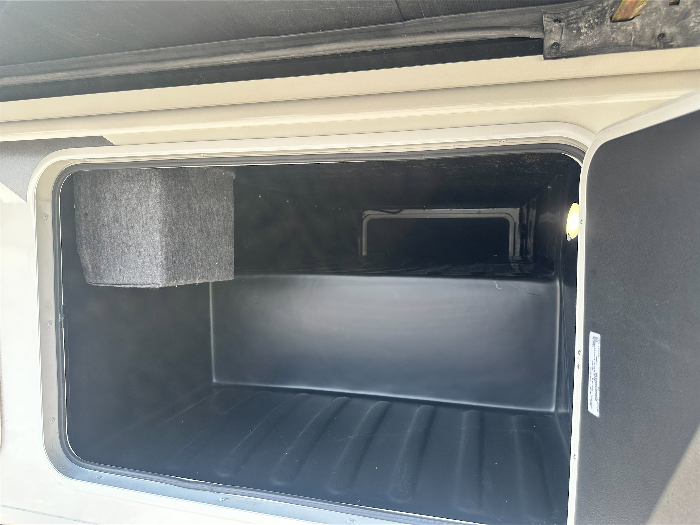 2026 JAYCO PRECEPT 34G - Image 19