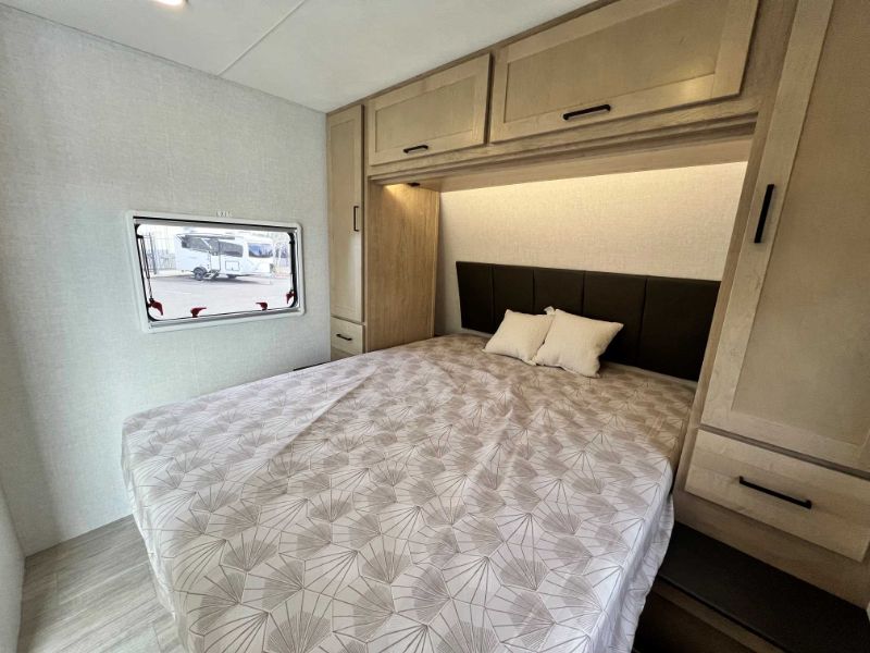 2027 Ember RV Touring Edition 2300MLL - Image 17