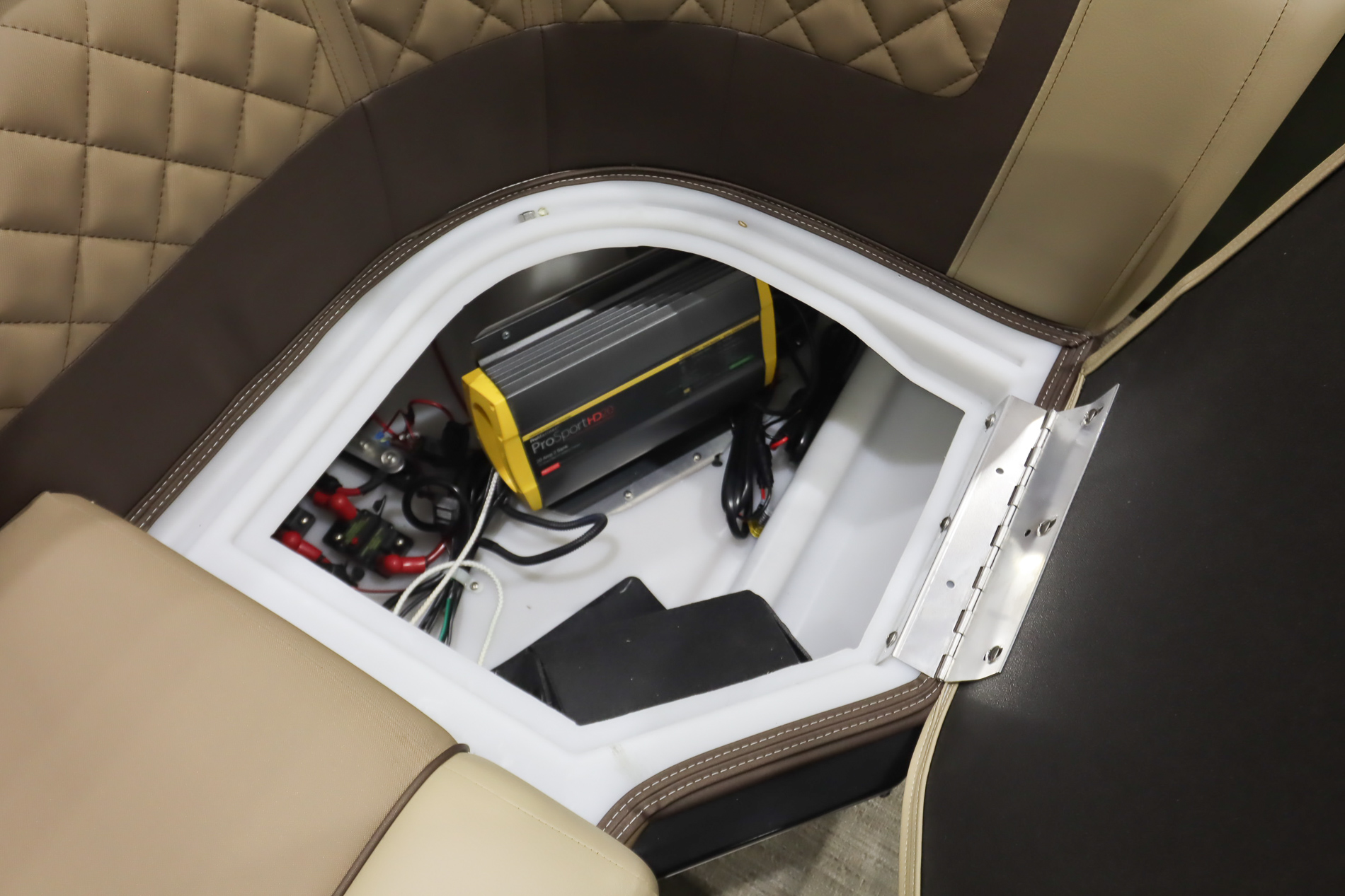 2026 GODFREY 2025 255 SBC - Image 21