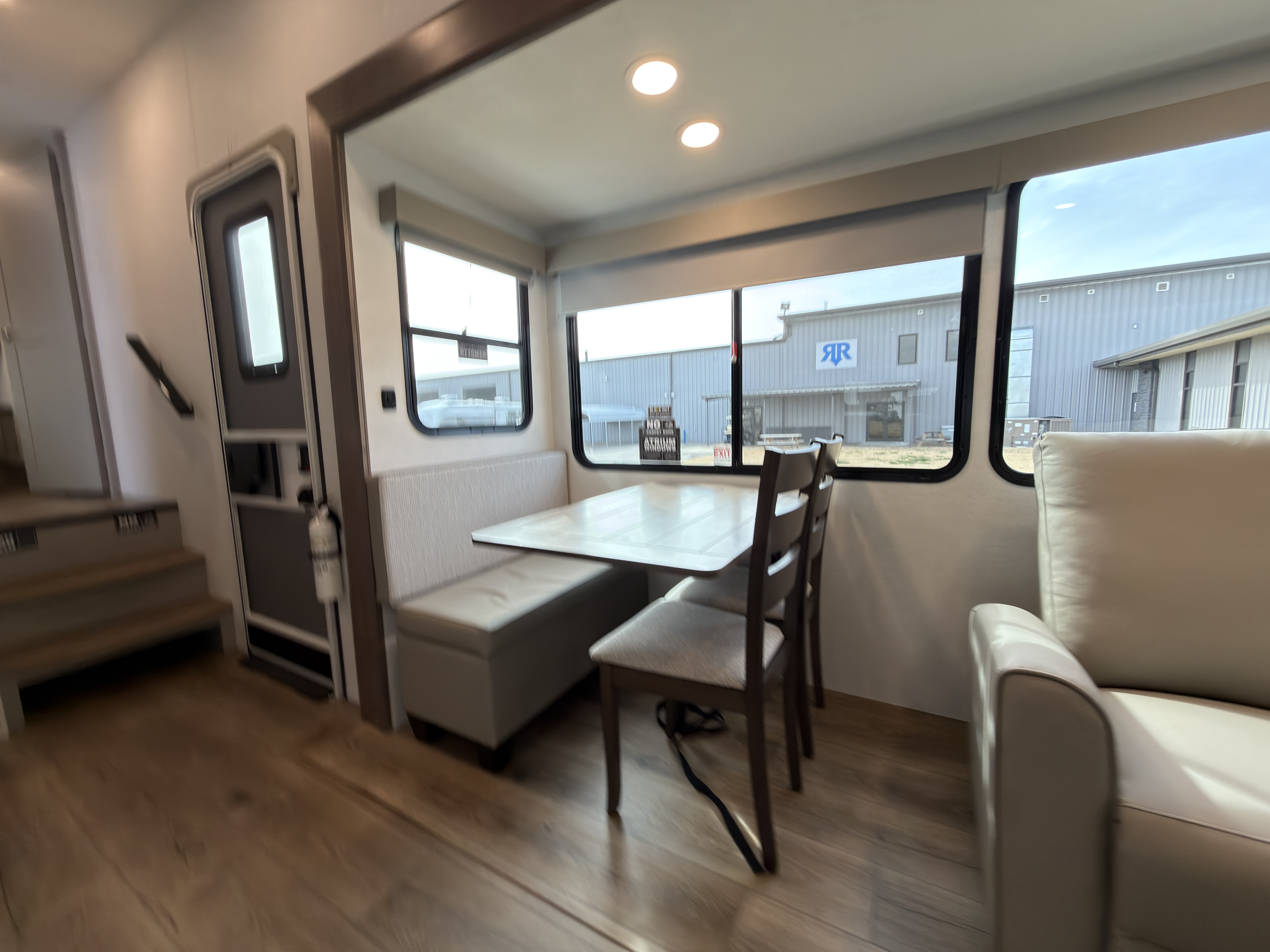 2026 Alliance AVENUE ALL-ACCESS 29RL - Image 16