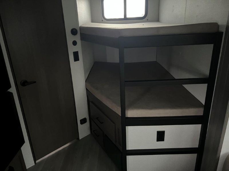 2026 Grand Design Transcend XPLOR 23BHX - Image 6